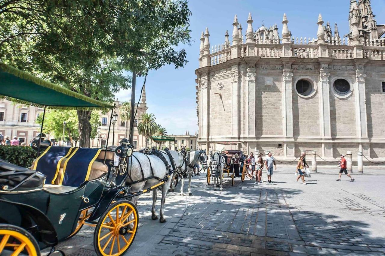 Abades Cathedral Oasis Lägenhet Sevilla Exteriör bild